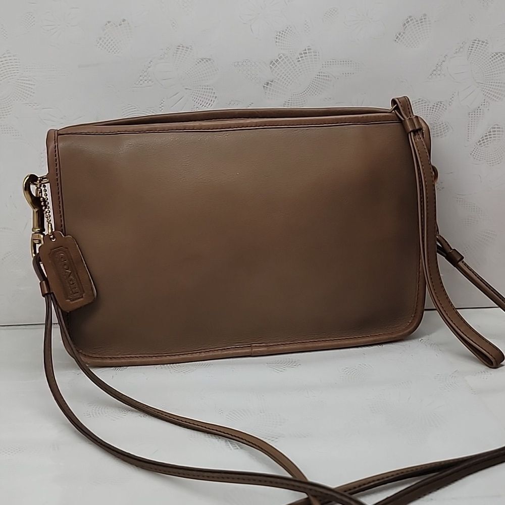 COACH Rare VINTAGE NYC CONVERIBLE BASIC BAG CLUTCH SHOULDER WRISTLET